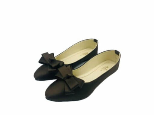 Ladies pumps
