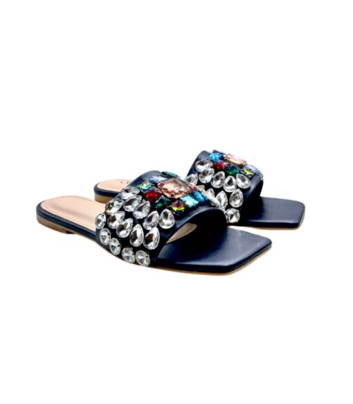 zara chappal