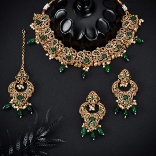 Elegant Necklace Set
